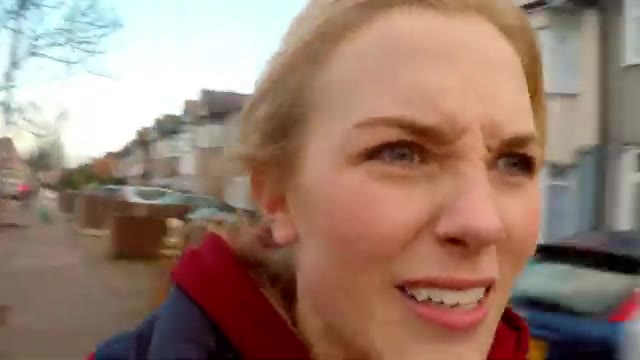 Hamster Wheel and Insect Hotel | Maddie's Do You Know? Series 1, Episode 1 - Full Episode! 👩